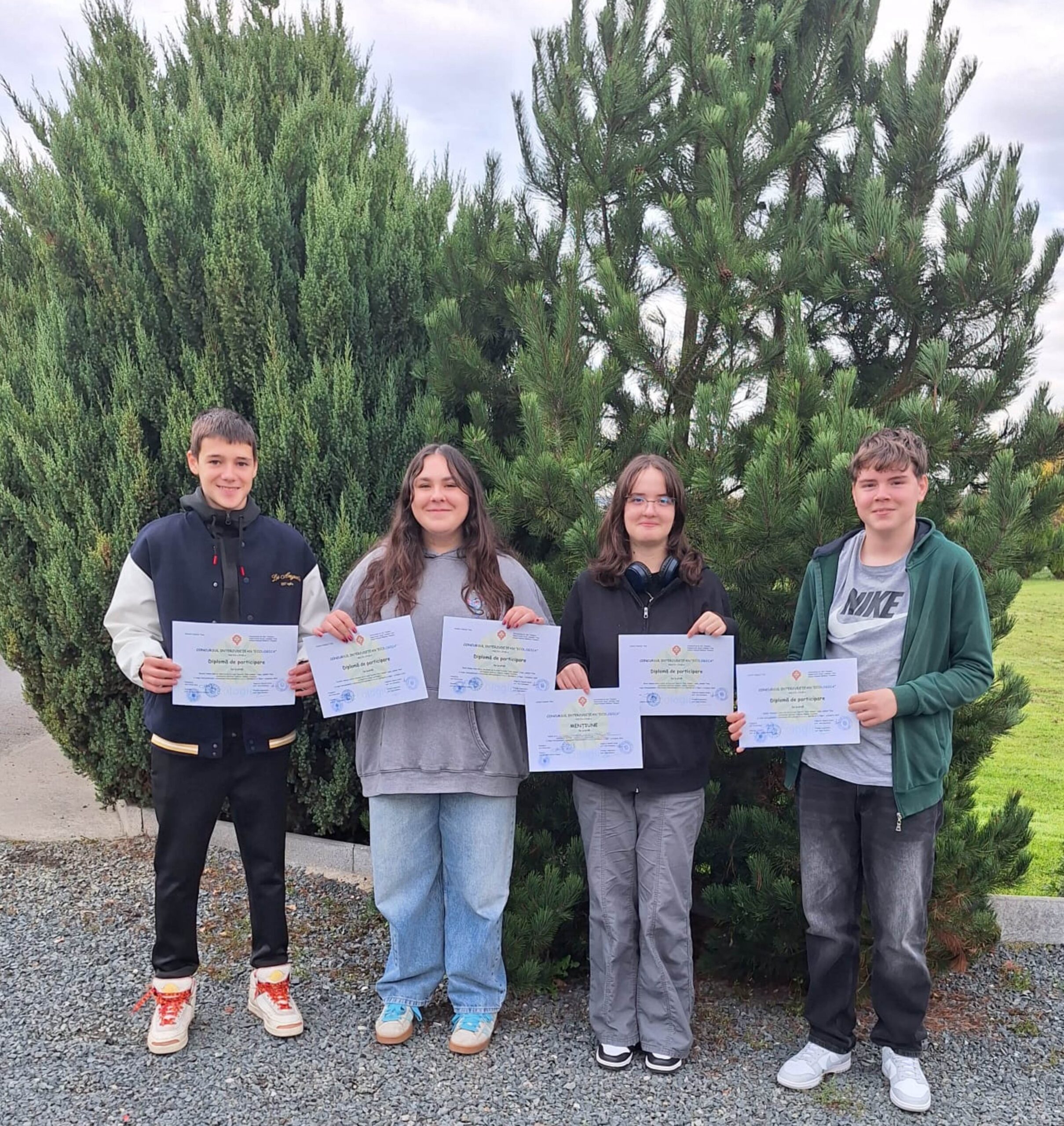 Mențiune la Ecologica