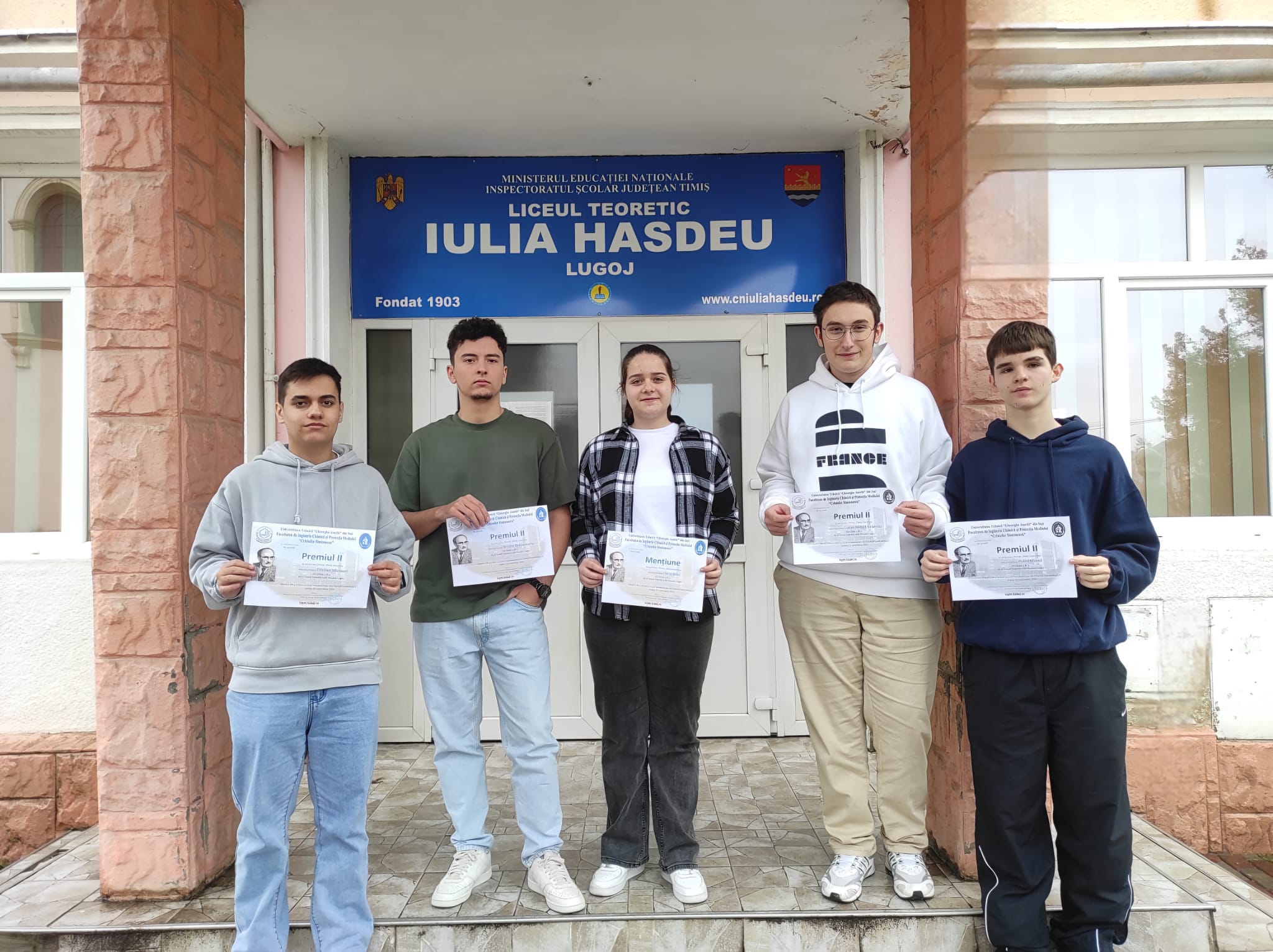 Premii la Concursul „Academician Cristofor Simionescu”